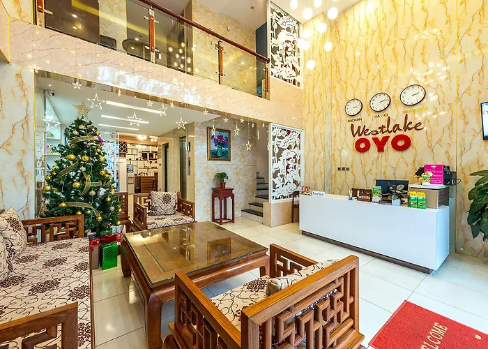 Westlake Tay Ho Hotel 696 Lạc Long Quân